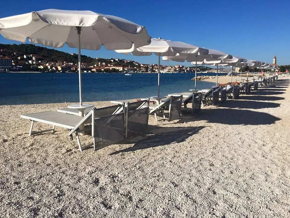 Apartmani Anda Trogir Apartament