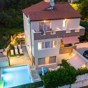Bruno's Poolside - Near Trogir